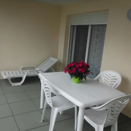 Aparthotel L'elephant Saint-Raphael (Var)